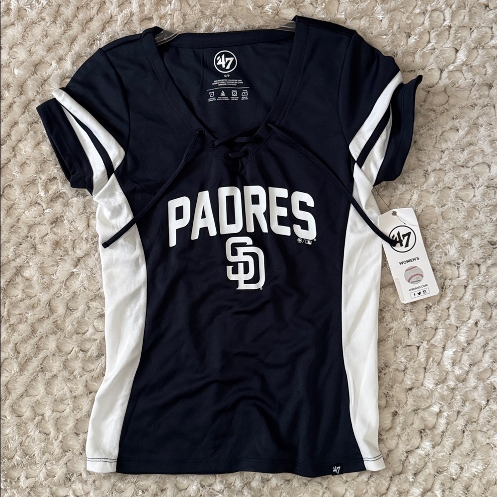NWT Padres V Neck Shirt - Women’s Size Small